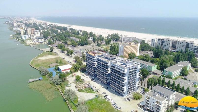 Mirage Sunset Mamaia Apartment Exterior photo